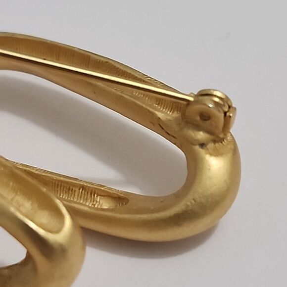 Brushed Gold Tone Signed C Squiggle Lightning bolt ZigZag Modernistic 2.5" Vtg - Picture 6 of 10